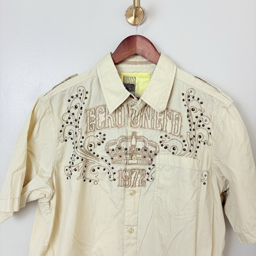 ECKO UNLTD Studded Graphic‎ Mens XL Button Down Shirt Y2K Spellout Butter Yellow